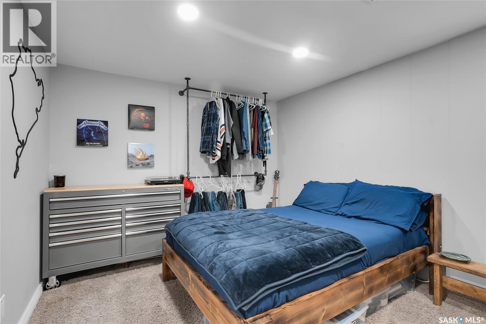262 Christopher Crescent, Saskatoon, SK - Indoor Photo Showing Bedroom