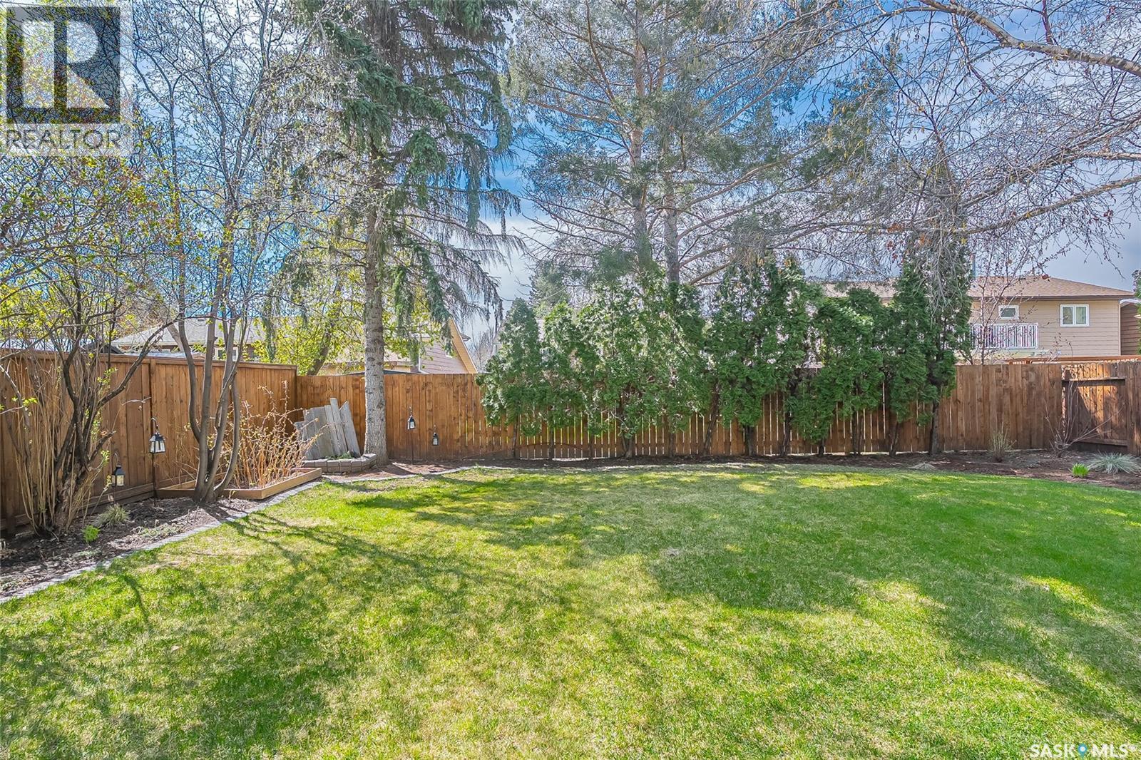 262 Christopher Crescent, Saskatoon, SK - Outdoor With Backyard
