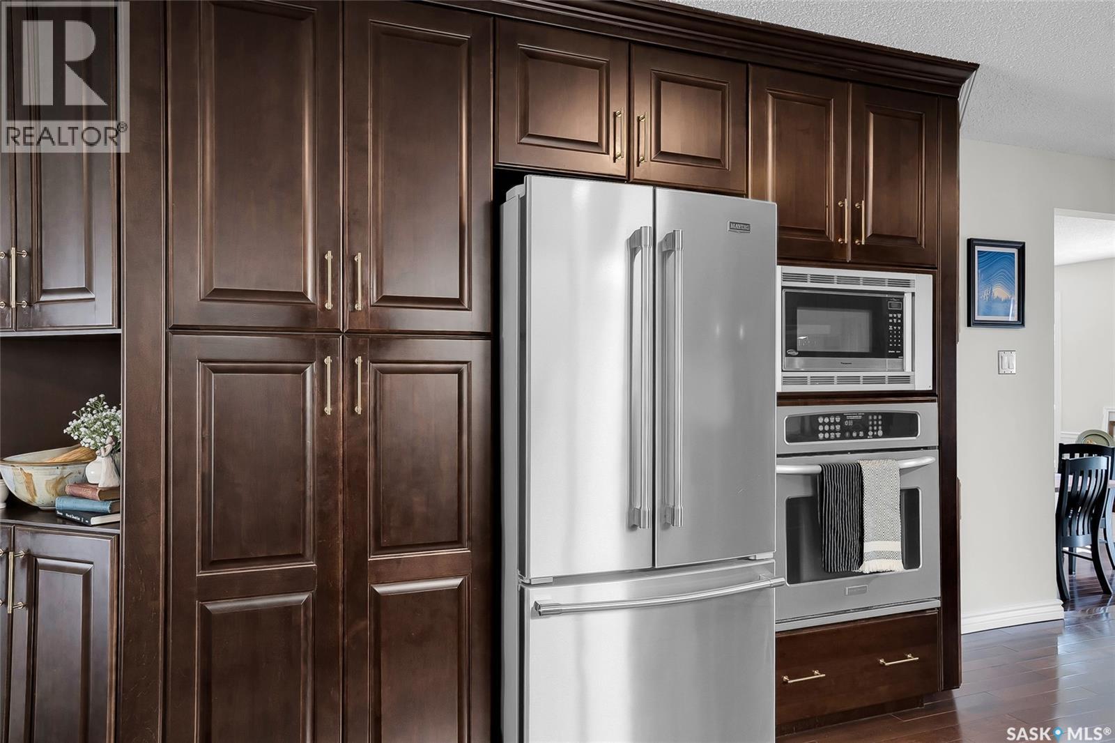 262 Christopher Crescent, Saskatoon, SK - Indoor Photo Showing Kitchen