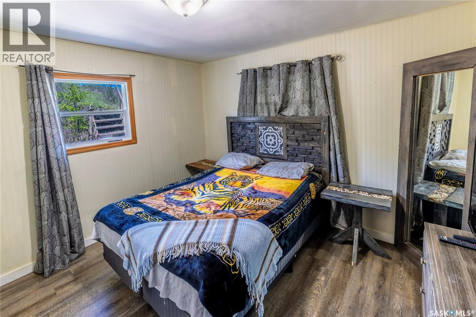 1041 Tatanka Drive, South Lake, SK - Indoor Photo Showing Bedroom