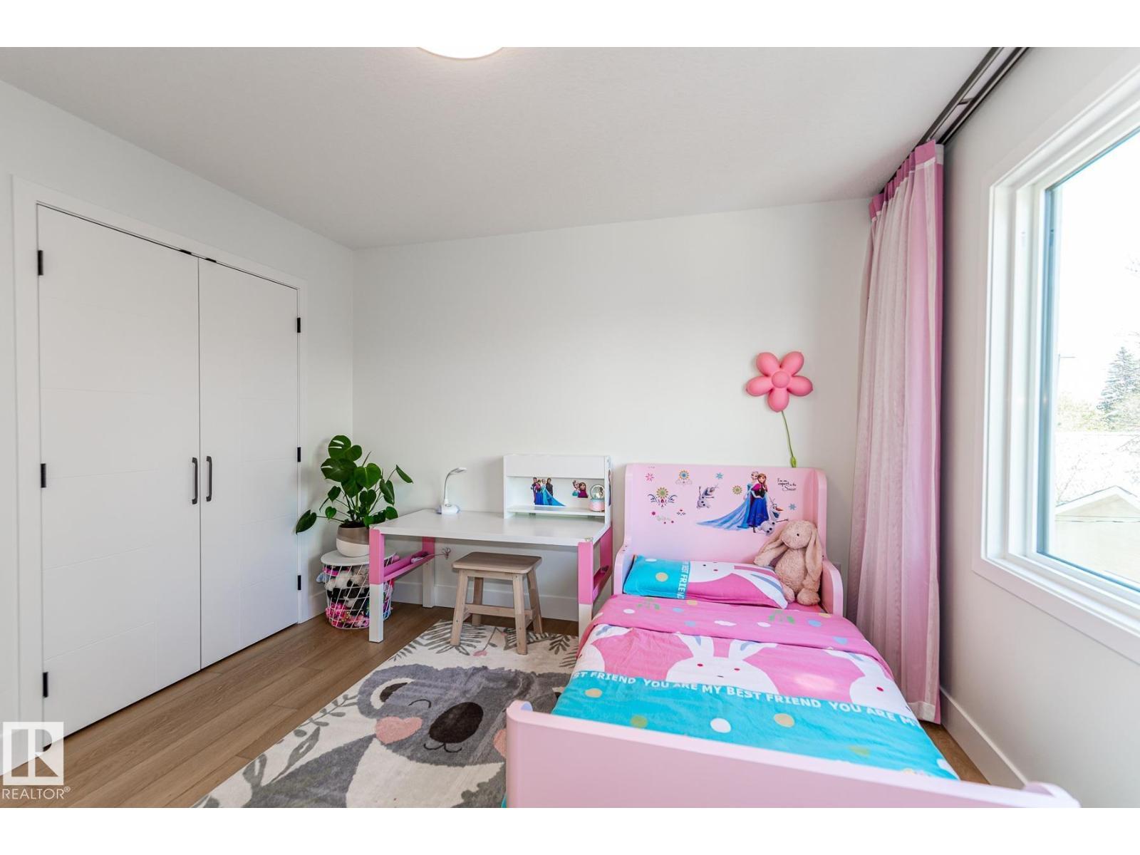 11445 79 Av Nw, Edmonton, AB - Indoor Photo Showing Bedroom