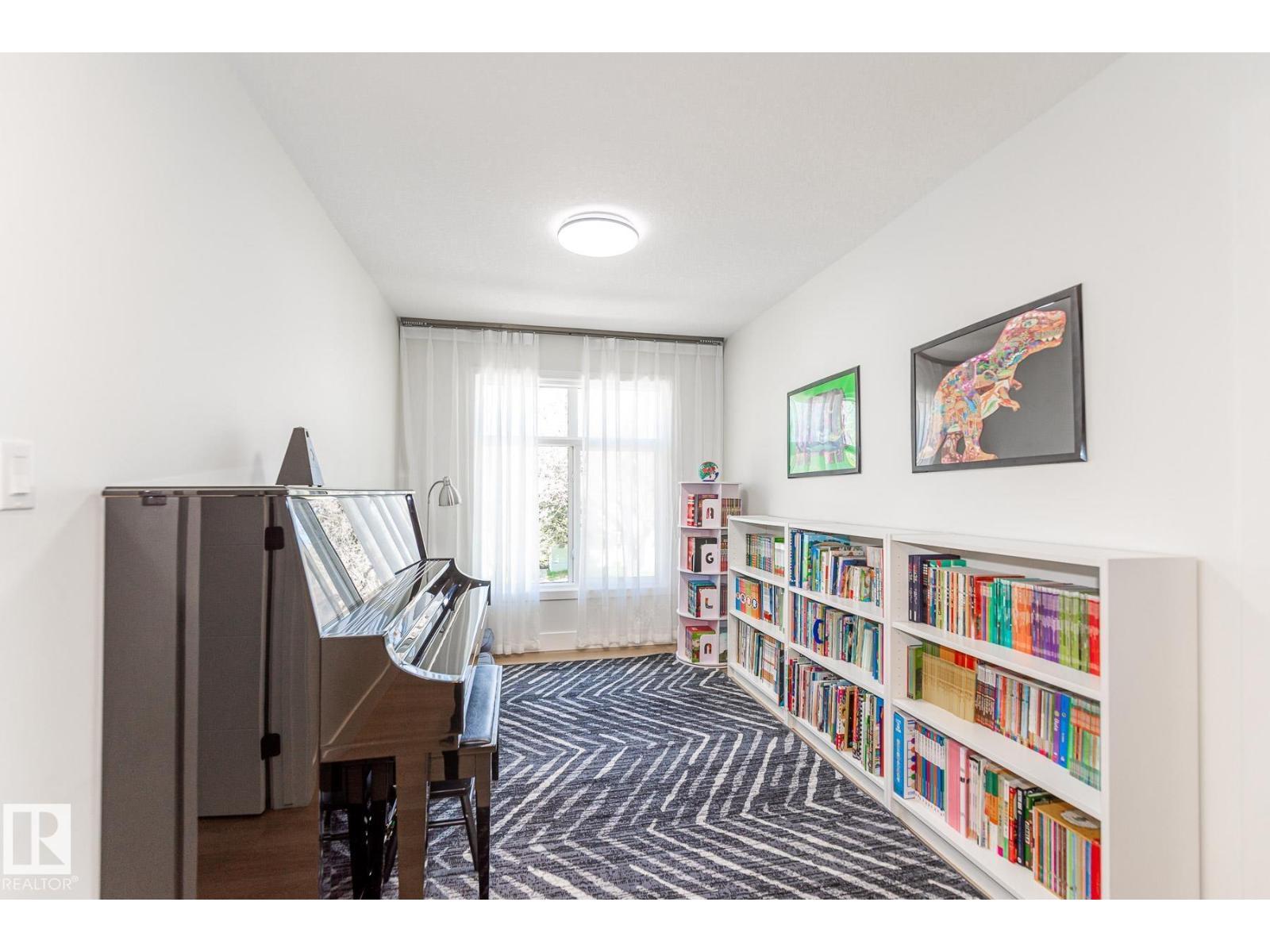 11445 79 Av Nw, Edmonton, AB - Indoor