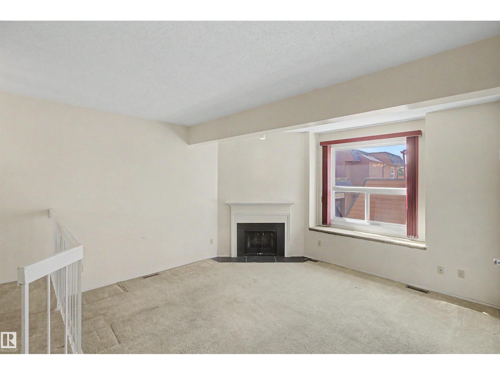 5953 40 Av Nw, Edmonton, AB