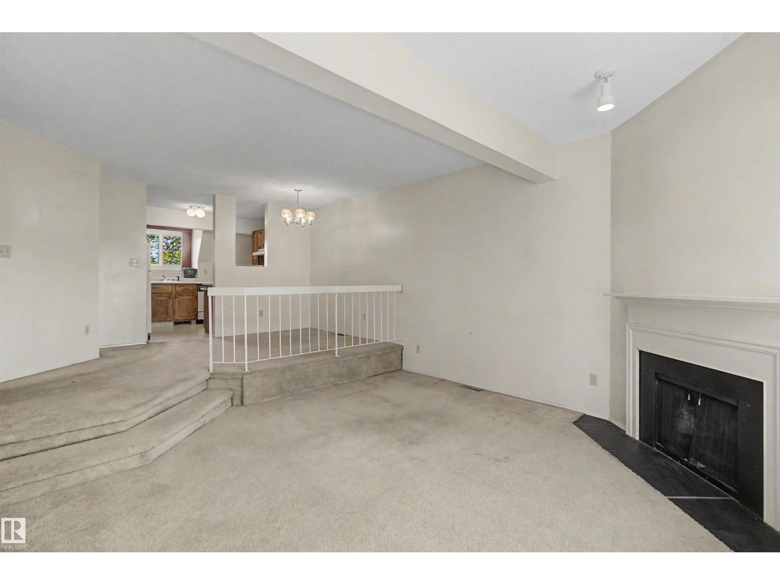5953 40 Av Nw, Edmonton, AB