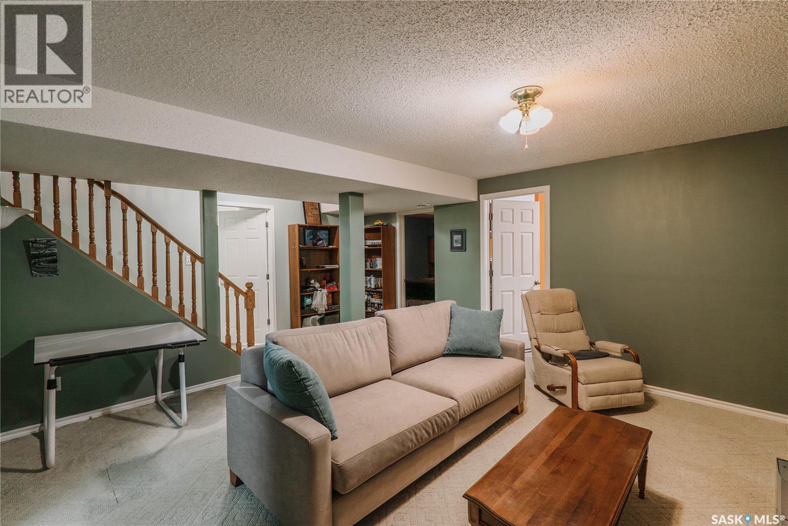 542 Bornstein Terrace, Saskatoon, SK - Indoor