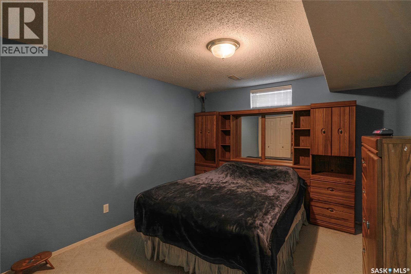542 Bornstein Terrace, Saskatoon, SK - Indoor Photo Showing Bedroom