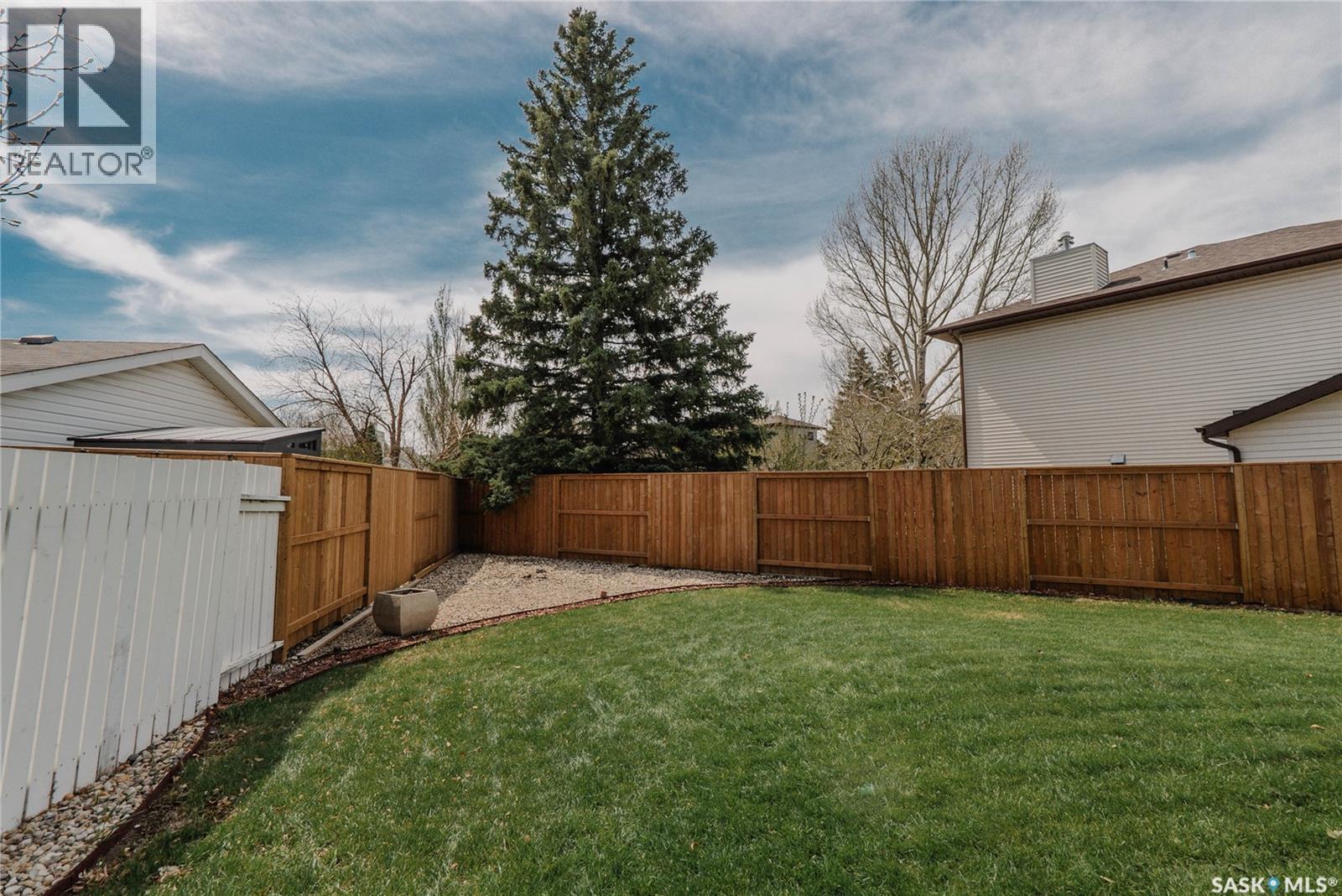 542 Bornstein Terrace, Saskatoon, SK - Outdoor