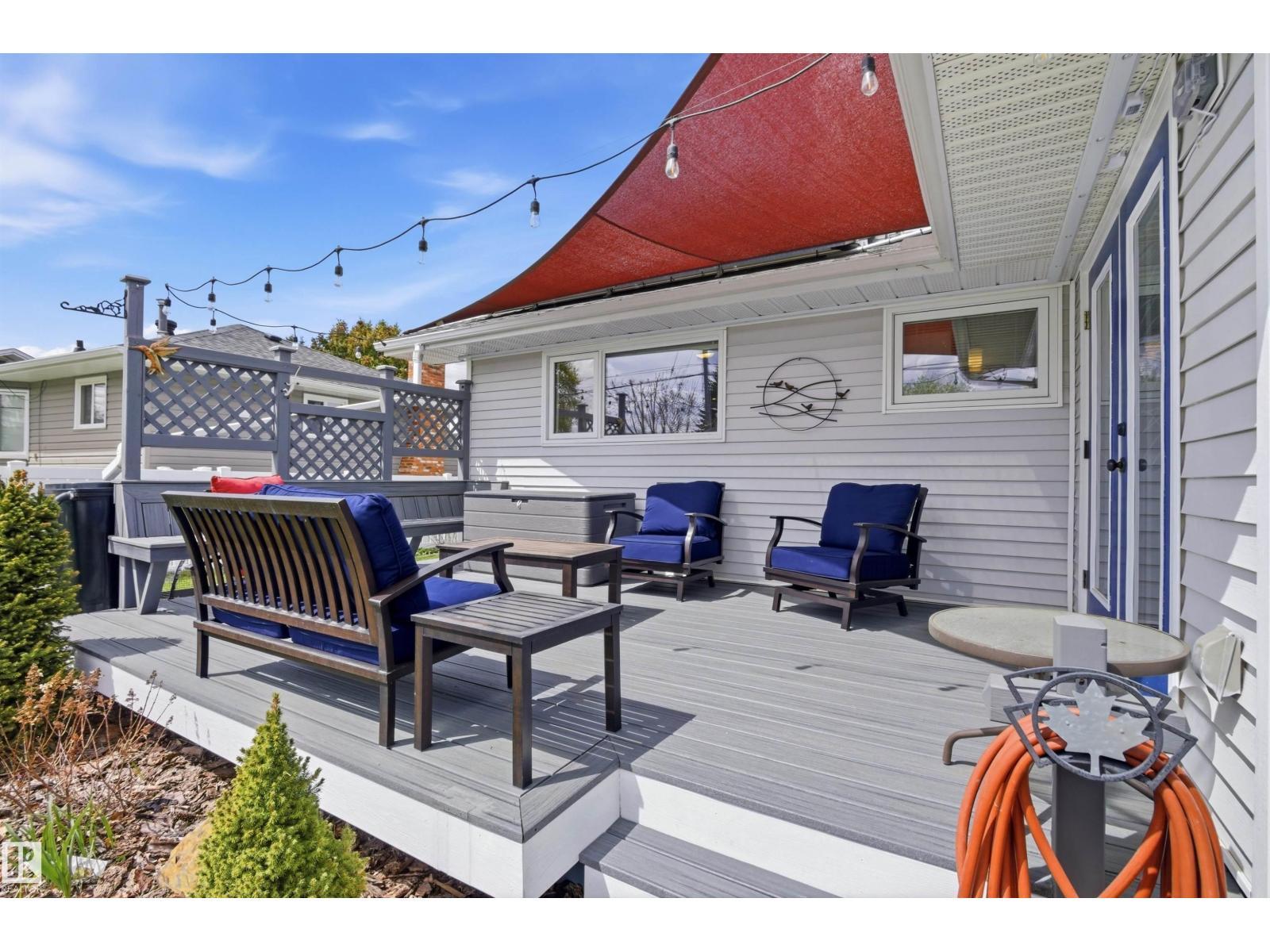 10663 59 St Nw, Edmonton, AB - Outdoor With Deck Patio Veranda With Exterior