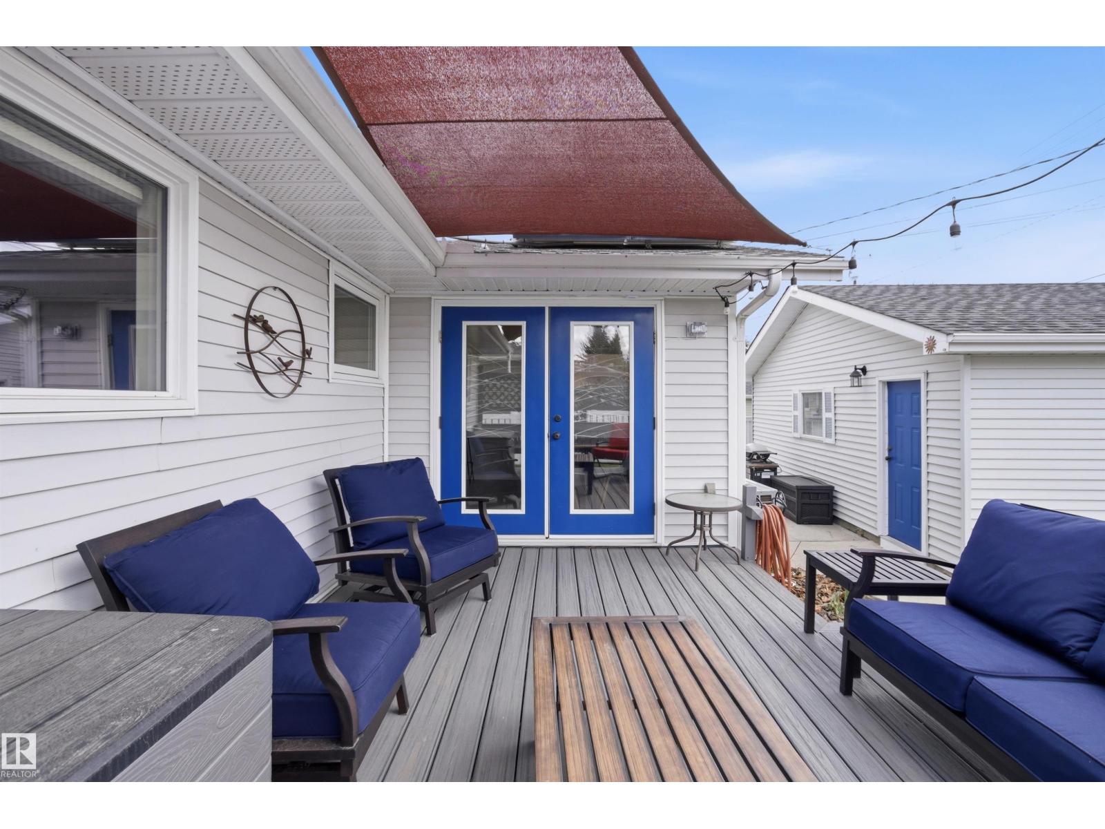 10663 59 St Nw, Edmonton, AB - Outdoor With Deck Patio Veranda With Exterior