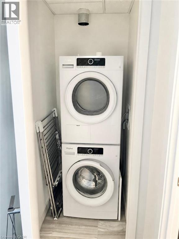 128 King Street N Unit# 607, Waterloo, ON - Indoor Photo Showing Laundry Room