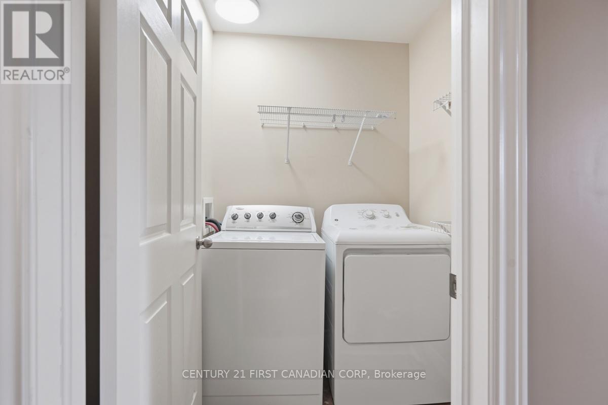 30 Pear Tree Avenue, St. Thomas, ON - Indoor Photo Showing Laundry Room