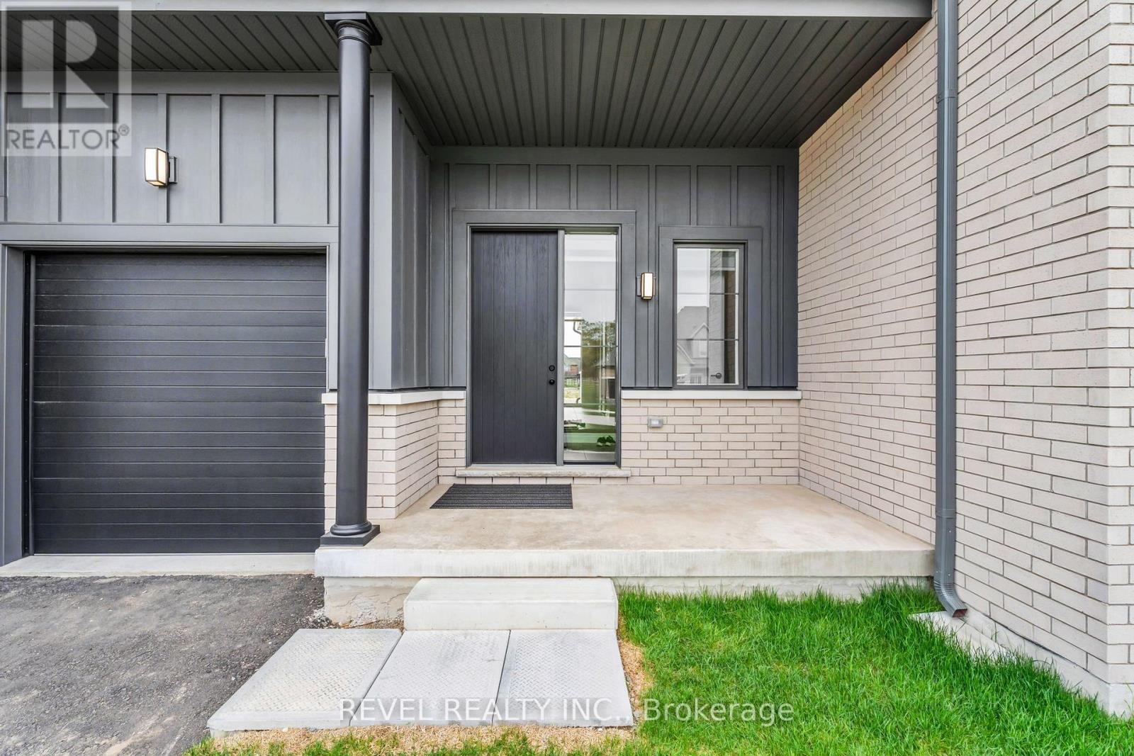 36 Ewing Way, Amaranth, ON - Outdoor With Exterior