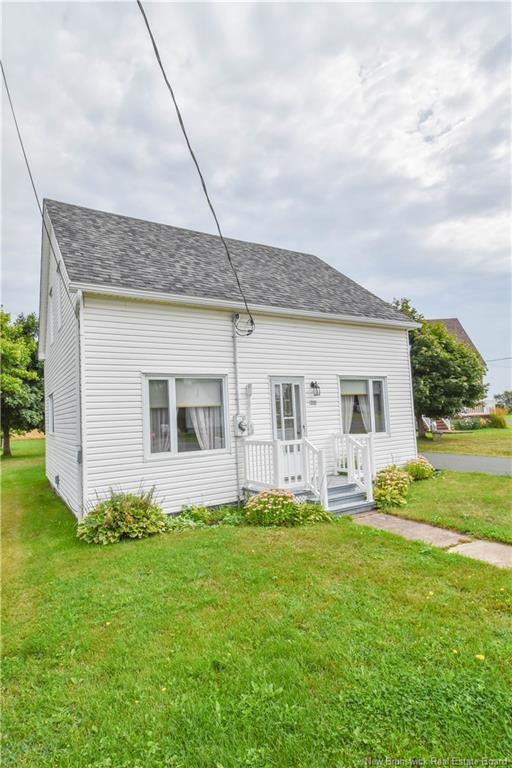 310 Jd Gauthier Blvd, Shippagan, NB