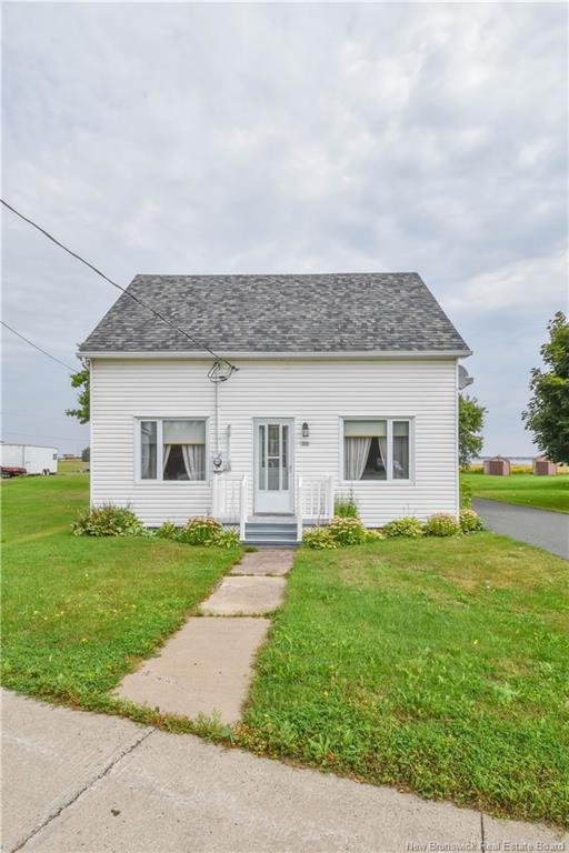 310 Jd Gauthier Blvd, Shippagan, NB
