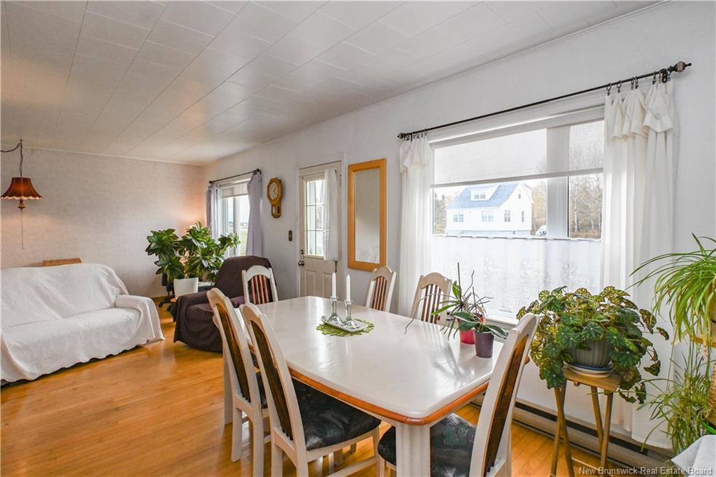 310 Jd Gauthier Blvd, Shippagan, NB