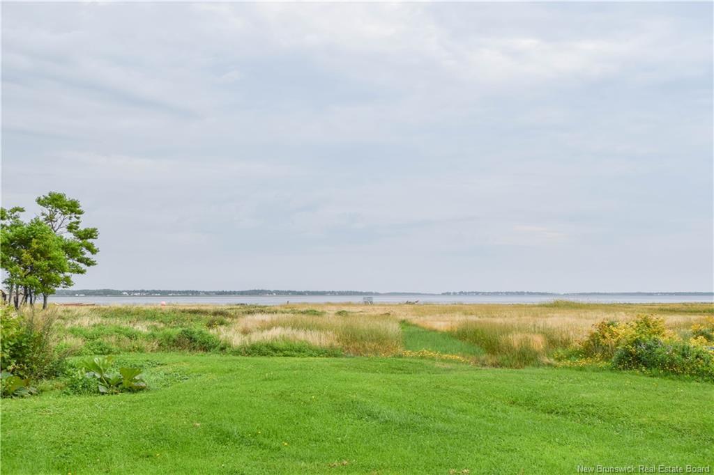 310 Jd Gauthier Blvd, Shippagan, NB
