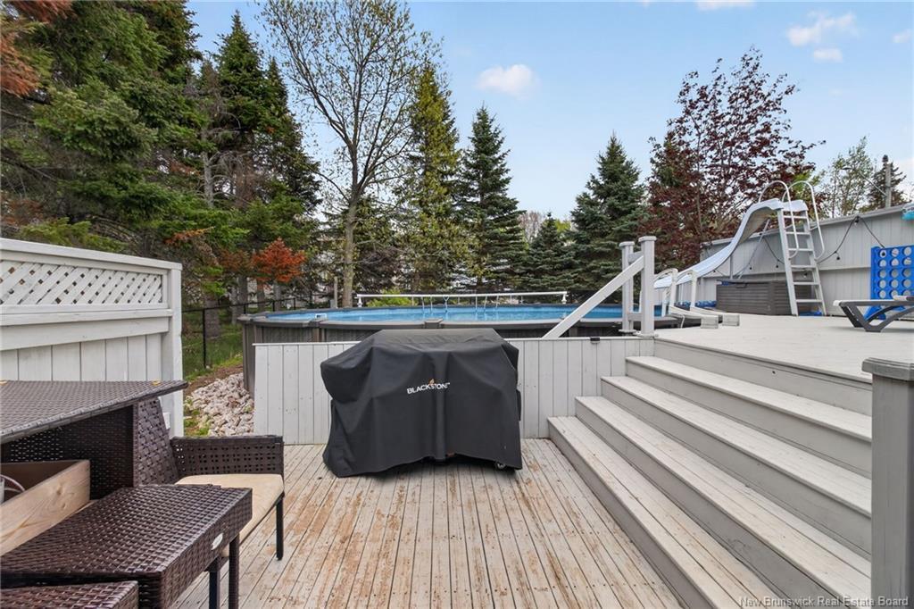 25 Alberta, Dieppe, NB