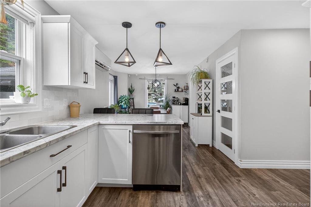 25 Alberta, Dieppe, NB