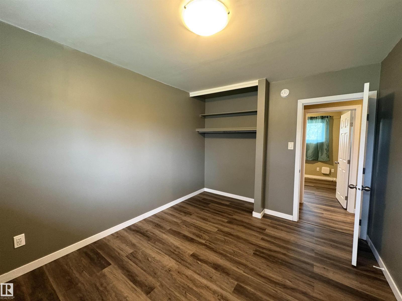 13023 90 St Nw, Edmonton, AB