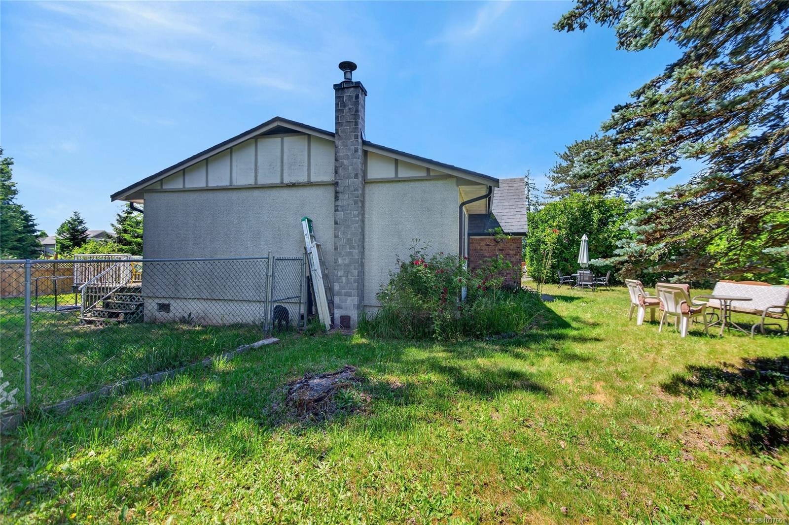 295 Centennial Dr, Courtenay, BC