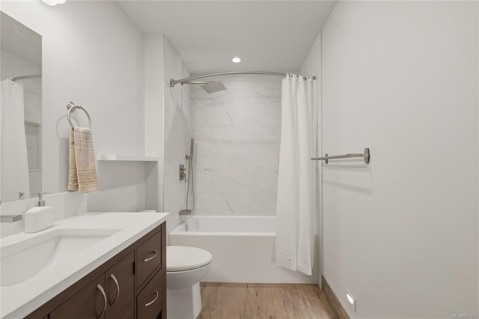 2280 Calais Rd, Duncan, BC