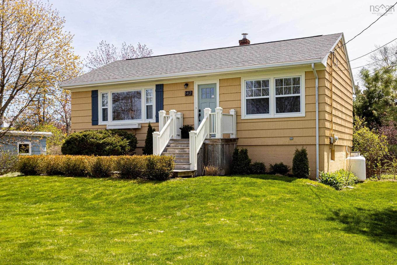 142 Frederick Avenue, Halifax, NS