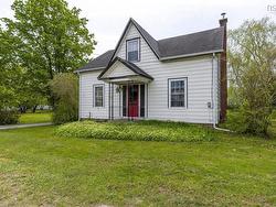 249 Main Street Berwick, NS B0P 1E0
