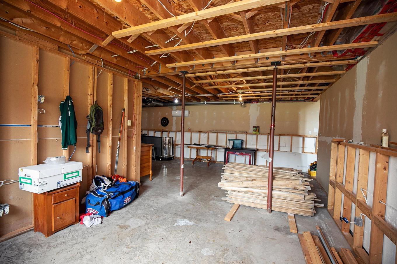 1223 Southampton Road, West Amherst, NS
