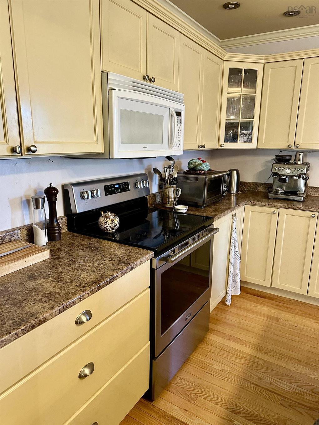 17 Macquarrie Drive, Port Hawkesbury, NS