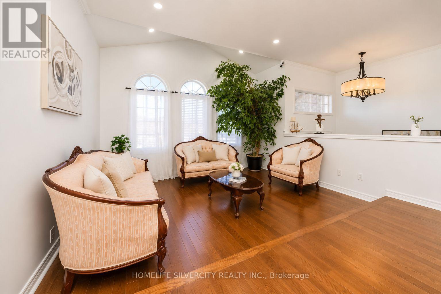 61 Pinebrook Circle, Caledon, ON - Indoor