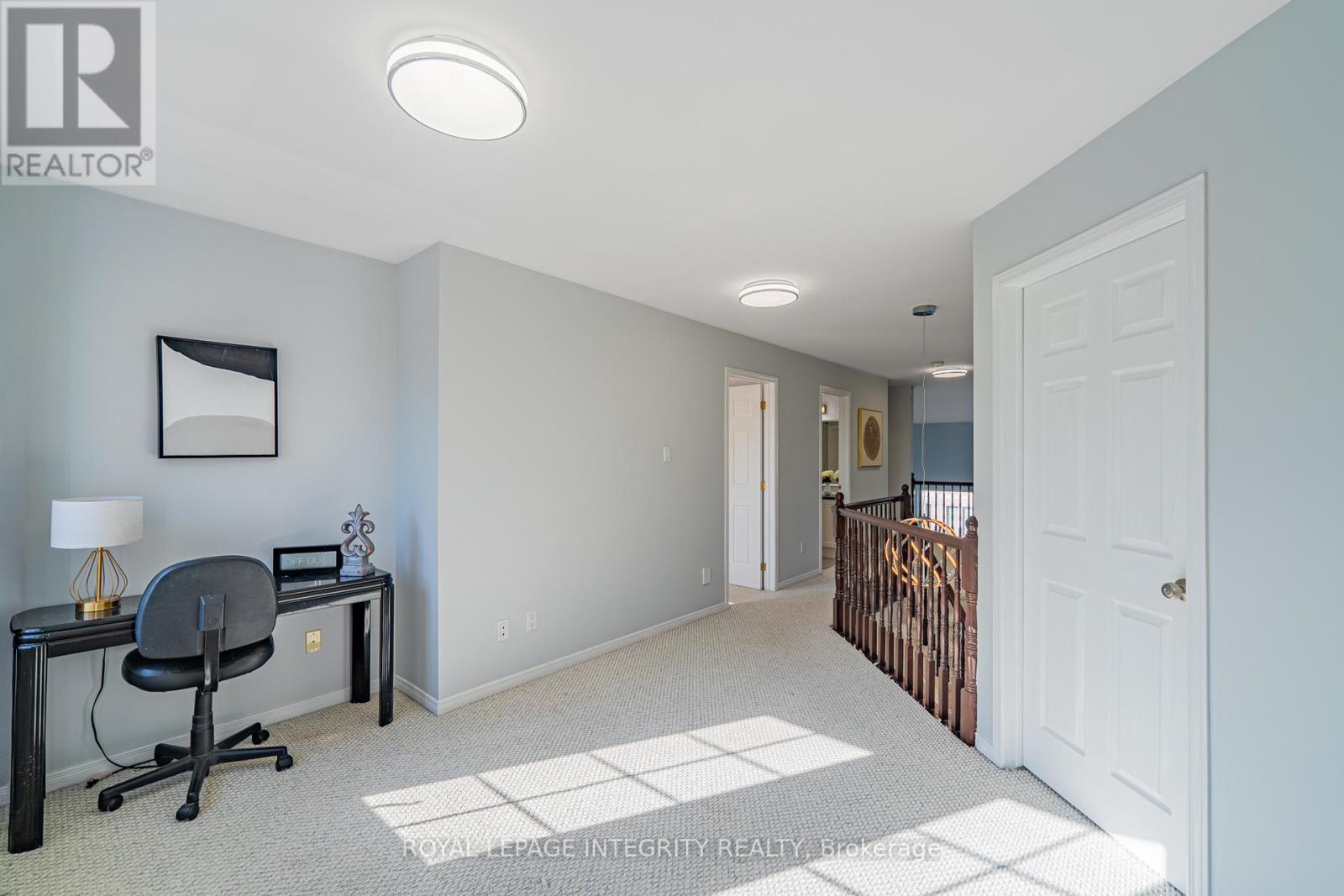 Loft - 102 Whitestone Drive, Ottawa, ON - Indoor