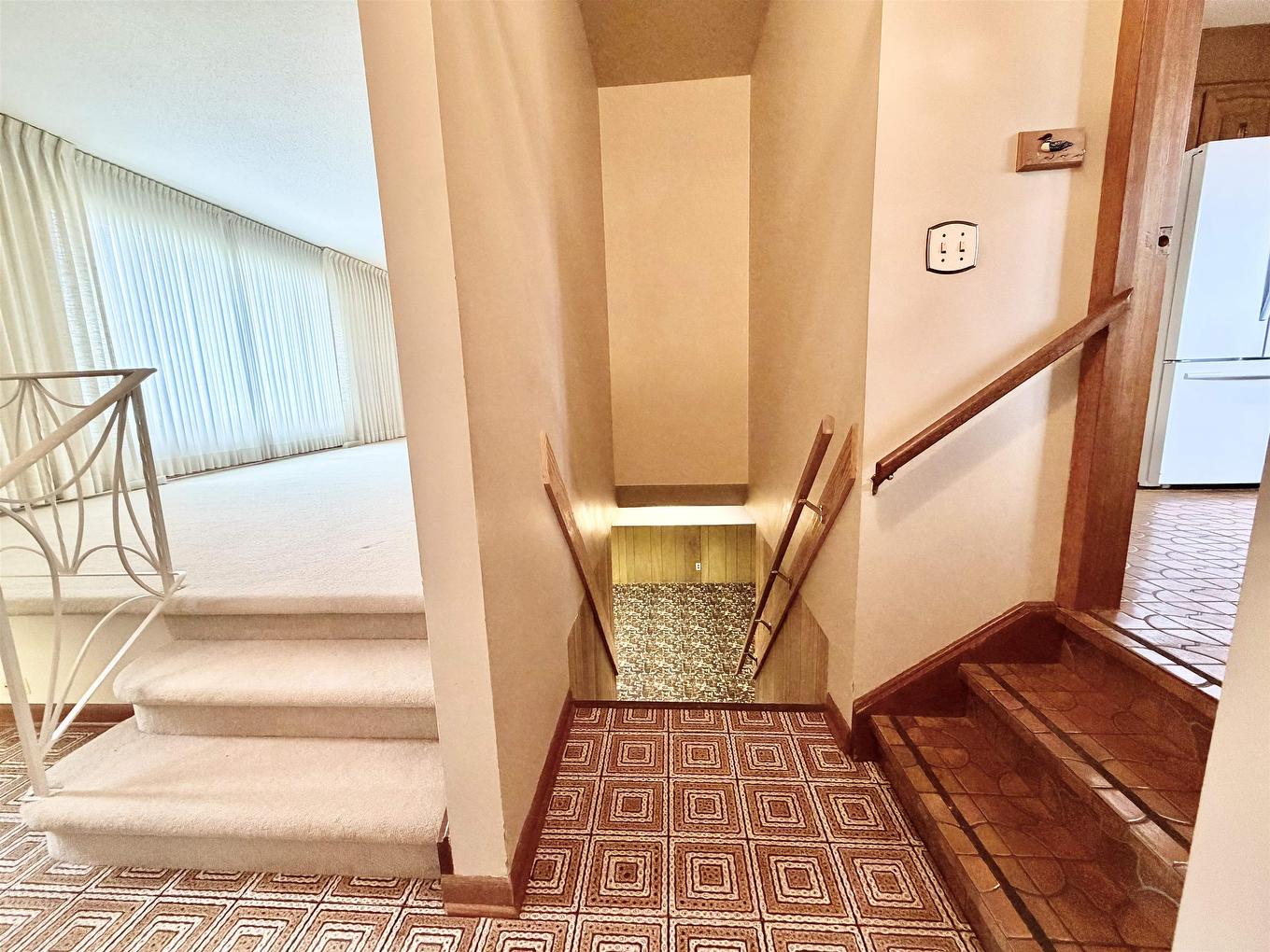 737 Confederation Drive, Thunder Bay, ON - Indoor Photo Showing Other Room