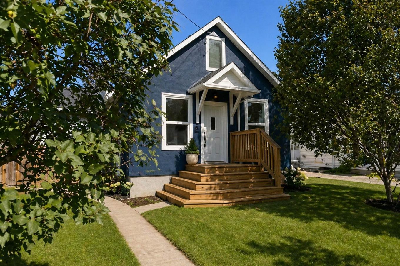 1202 Second Street E, Fort Frances, ON - Outdoor