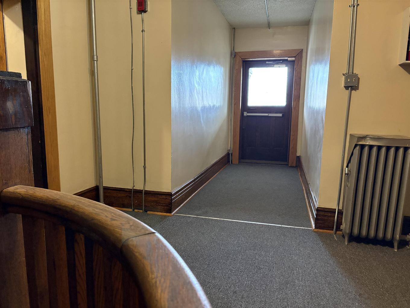 230 Brodie Street N, Thunder Bay, ON - Indoor Photo Showing Other Room