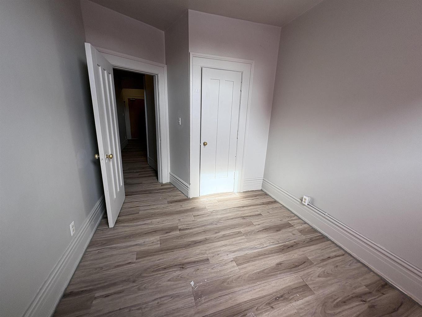230 Brodie Street N, Thunder Bay, ON - Indoor Photo Showing Other Room