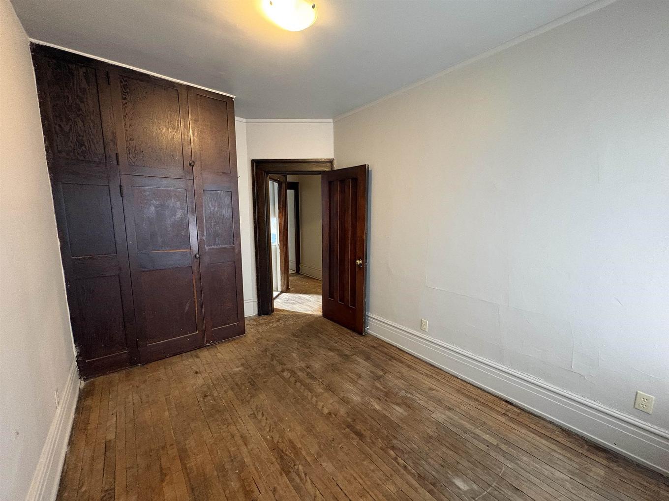 230 Brodie Street N, Thunder Bay, ON - Indoor Photo Showing Other Room