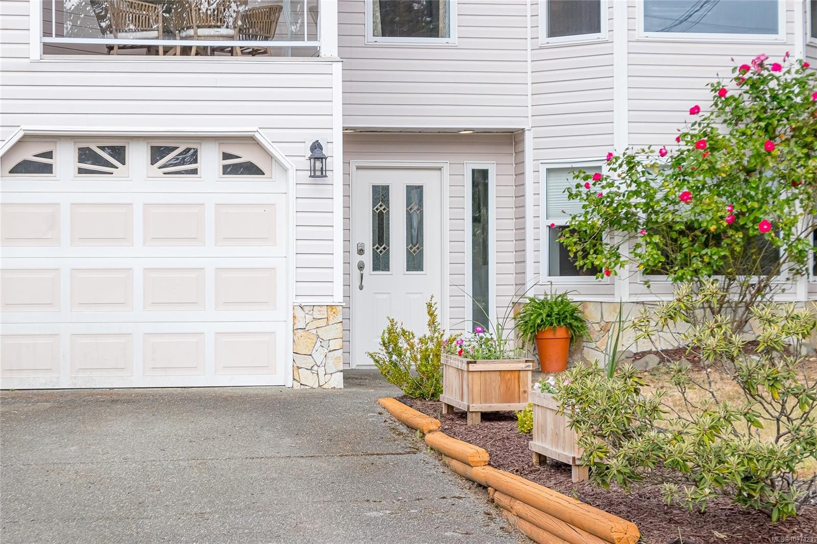 8144 Arthur St, Crofton, BC