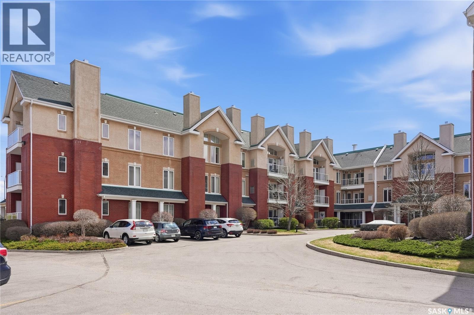 213 928 Heritage View, Saskatoon, SK - Outdoor With Balcony With Facade
