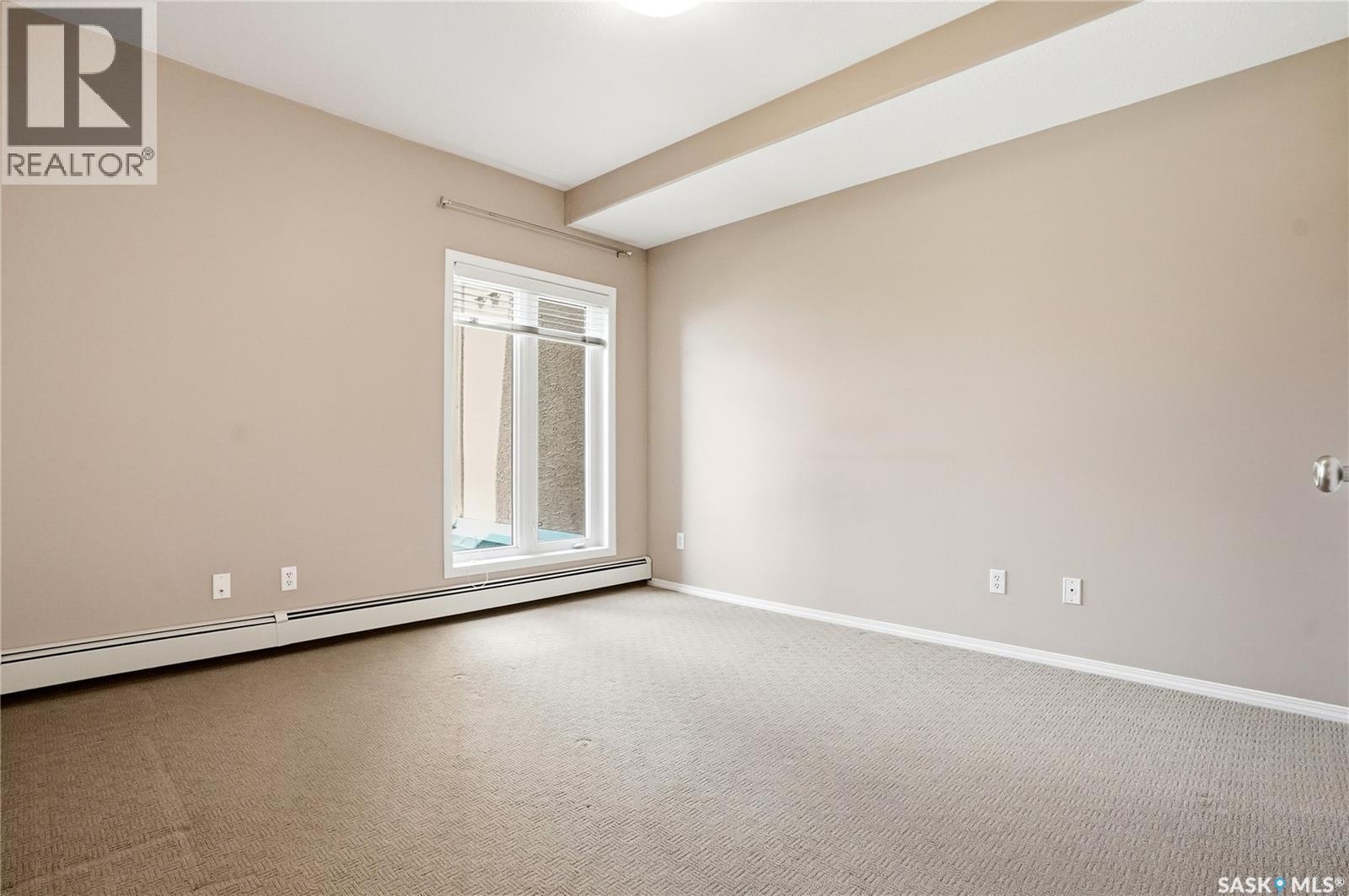 213 928 Heritage View, Saskatoon, SK - Indoor Photo Showing Other Room