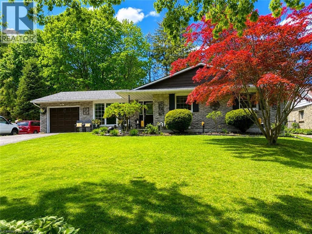 70 Berkley Crescent, Simcoe, ON - Outdoor