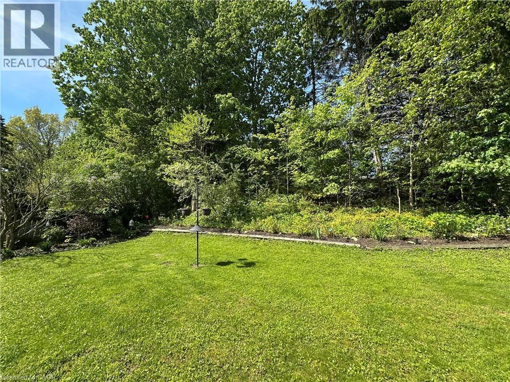 70 Berkley Crescent, Simcoe, ON - Outdoor