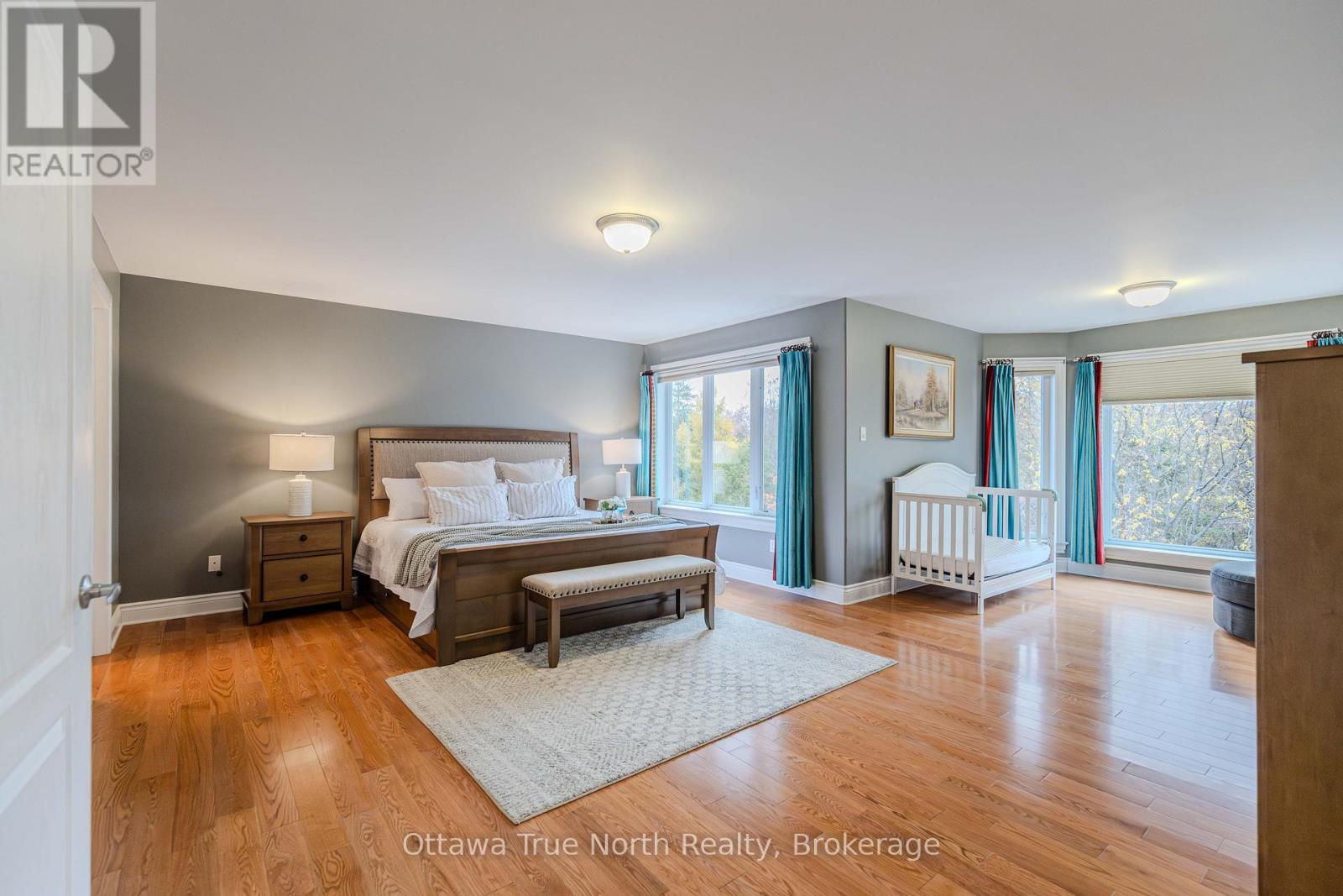 507 Kochar Drive, Ottawa, ON - Indoor Photo Showing Bedroom