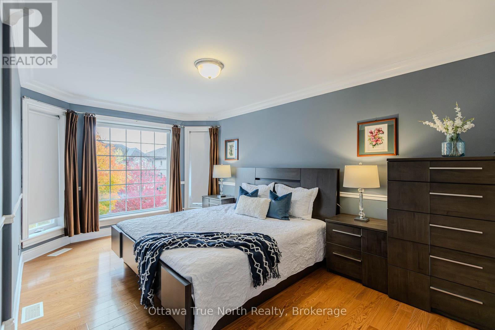 507 Kochar Drive, Ottawa, ON - Indoor Photo Showing Bedroom