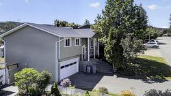 333 Robson Drive Kamloops, BC V2E 1W2