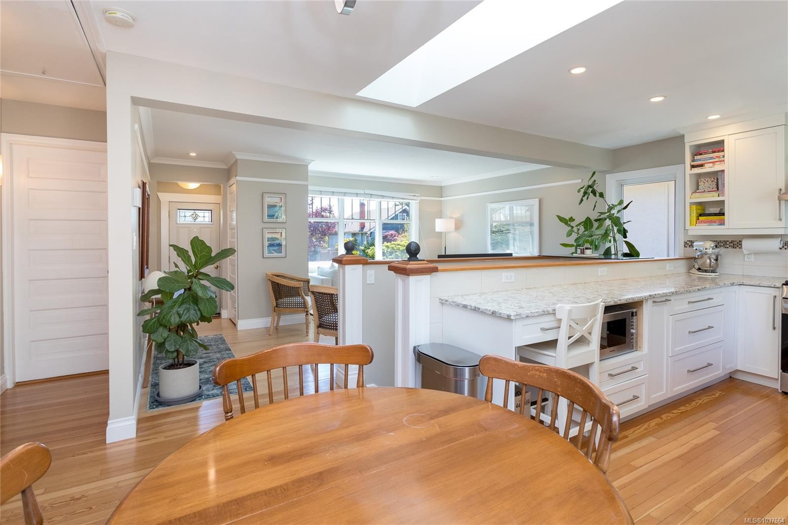 548 Cornwall St, Victoria, BC