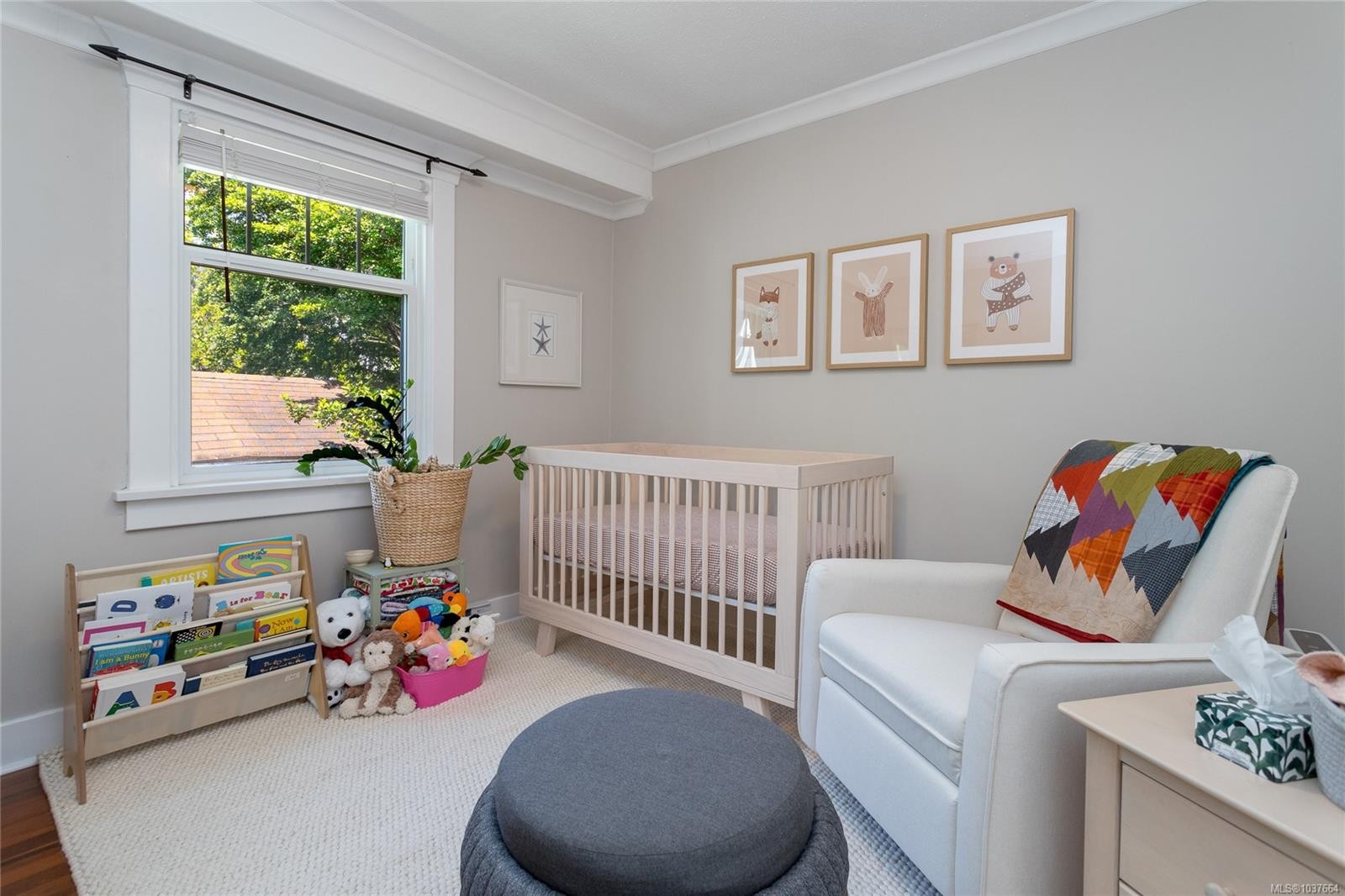 548 Cornwall St, Victoria, BC