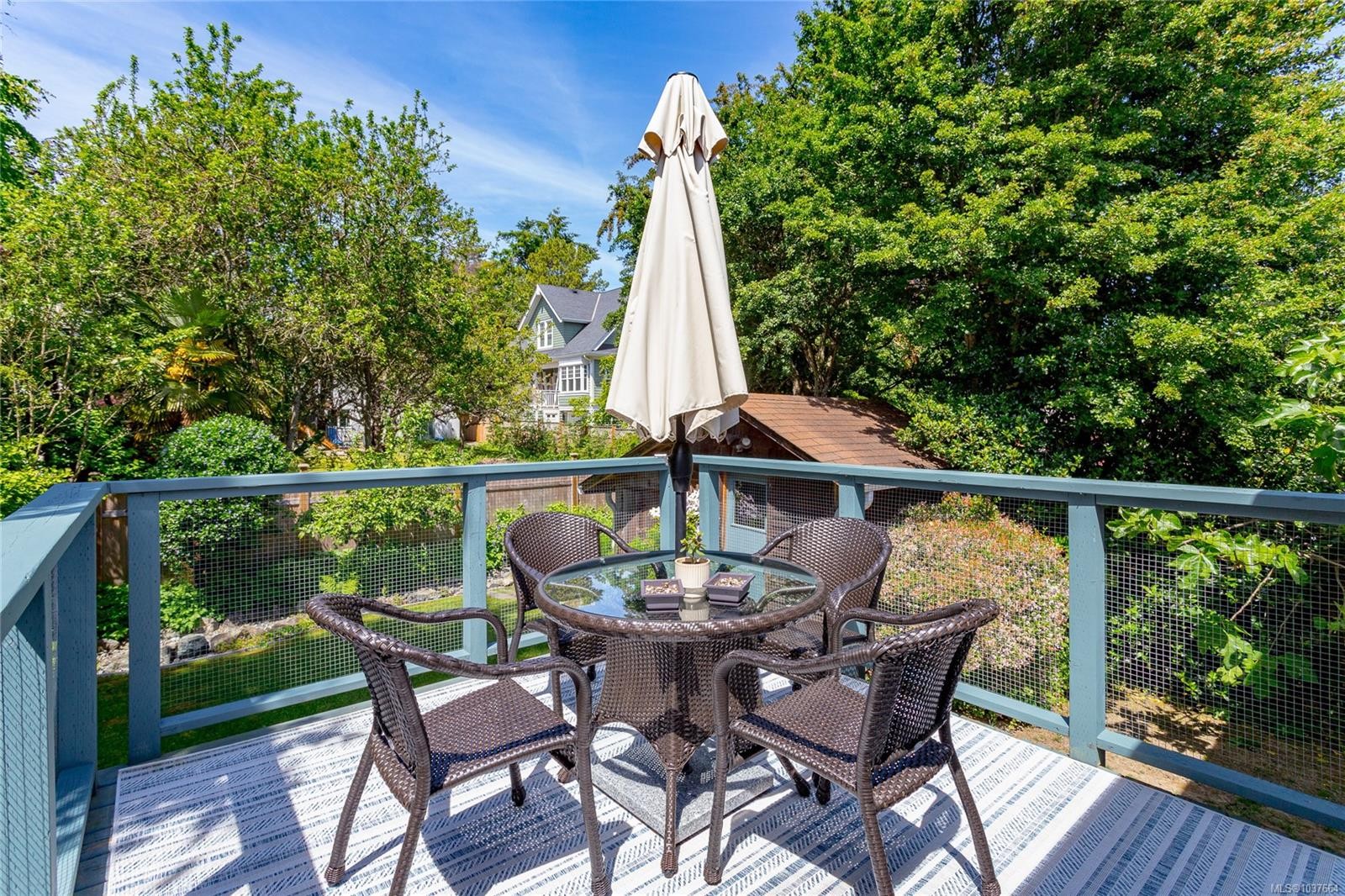 548 Cornwall St, Victoria, BC