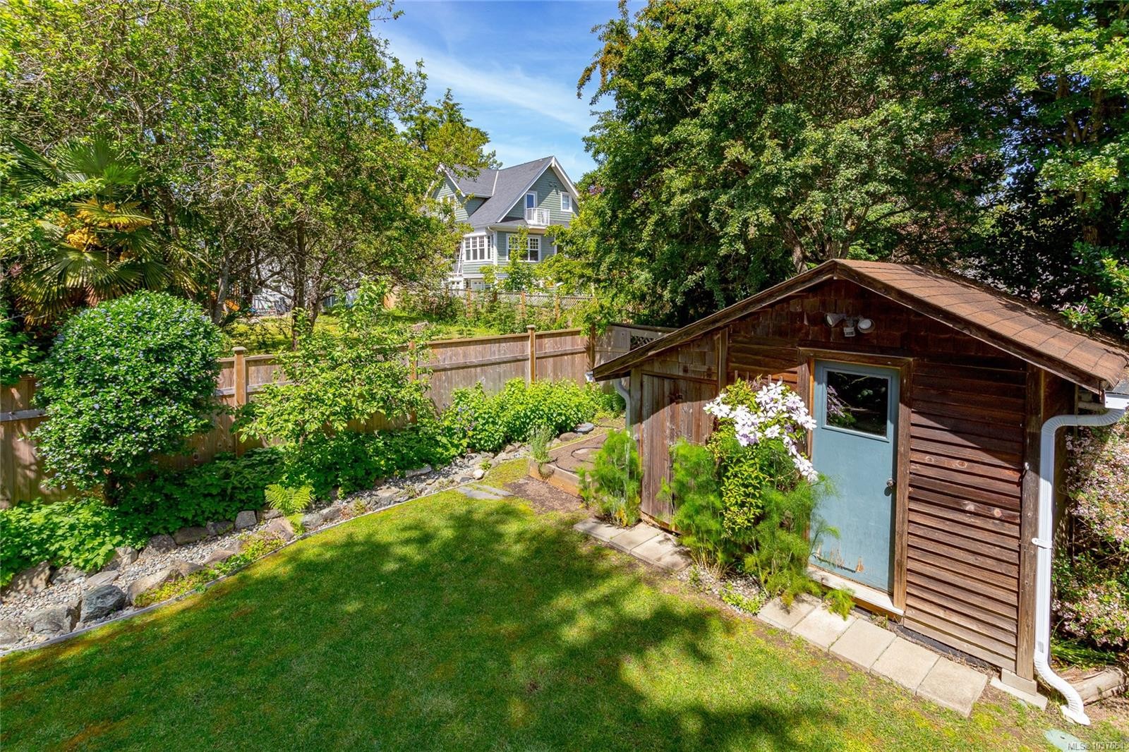 548 Cornwall St, Victoria, BC
