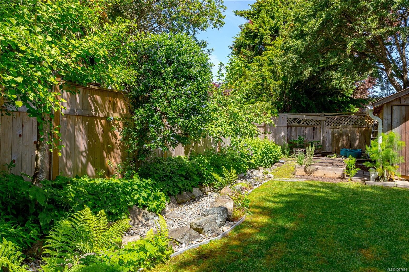 548 Cornwall St, Victoria, BC