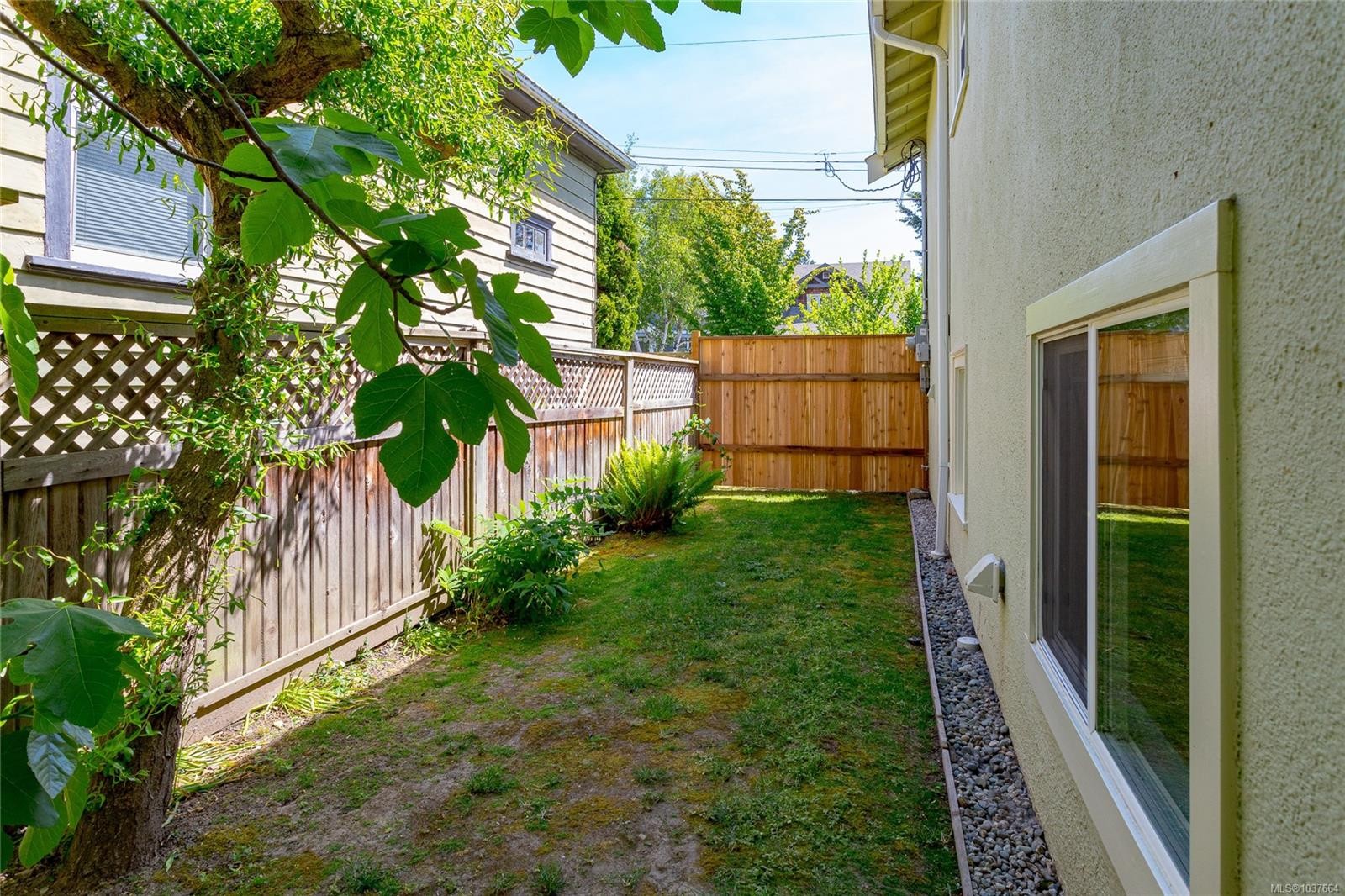 548 Cornwall St, Victoria, BC